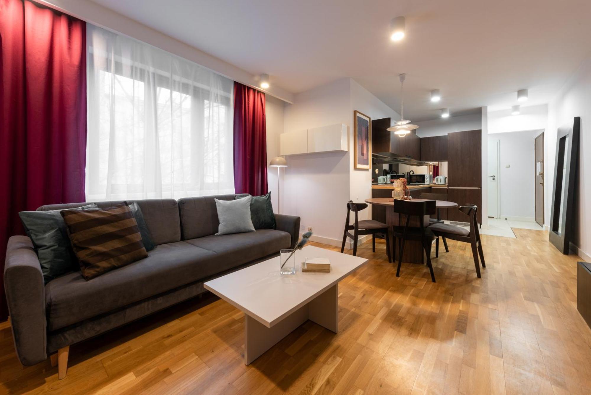 Select Suites By Mb Apartments — Photos 2